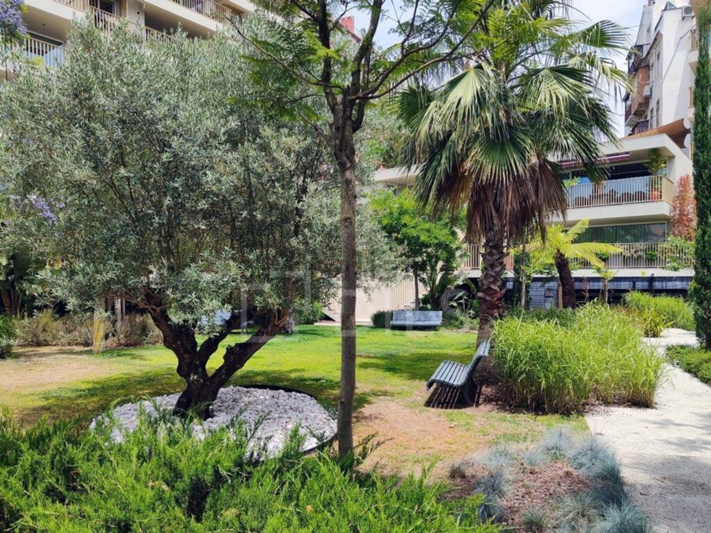 Appartement t3 à vendre – Rua da Imprensa Nacional