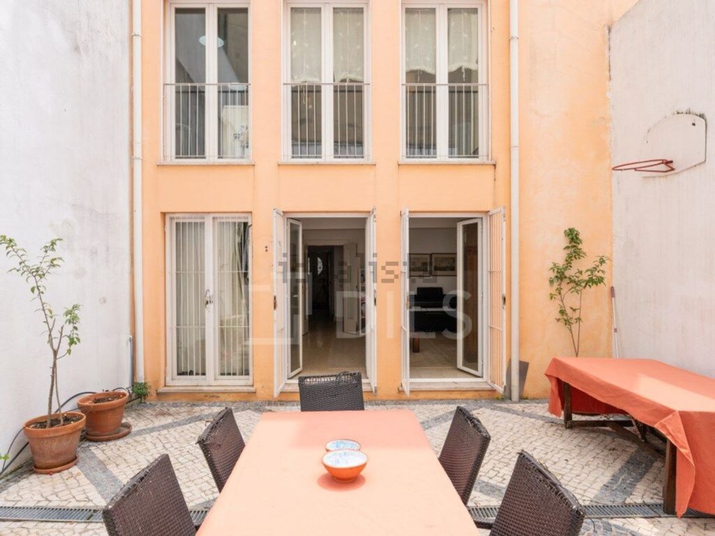 Maison ou villa individuelle à vendre , Calçada Engenheiro Miguel Pais