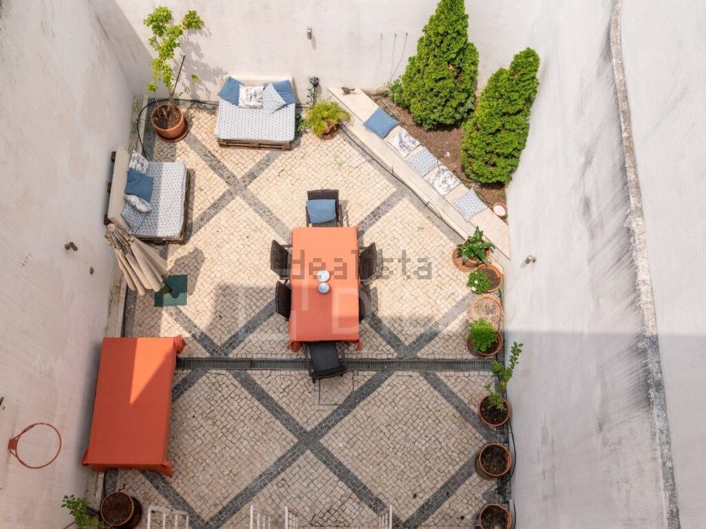 Maison ou villa individuelle à vendre , Calçada Engenheiro Miguel Pais