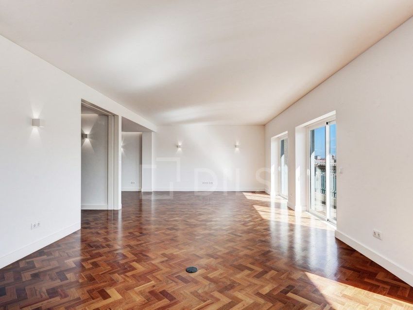 Appartement t4 à vendre – Avenida República