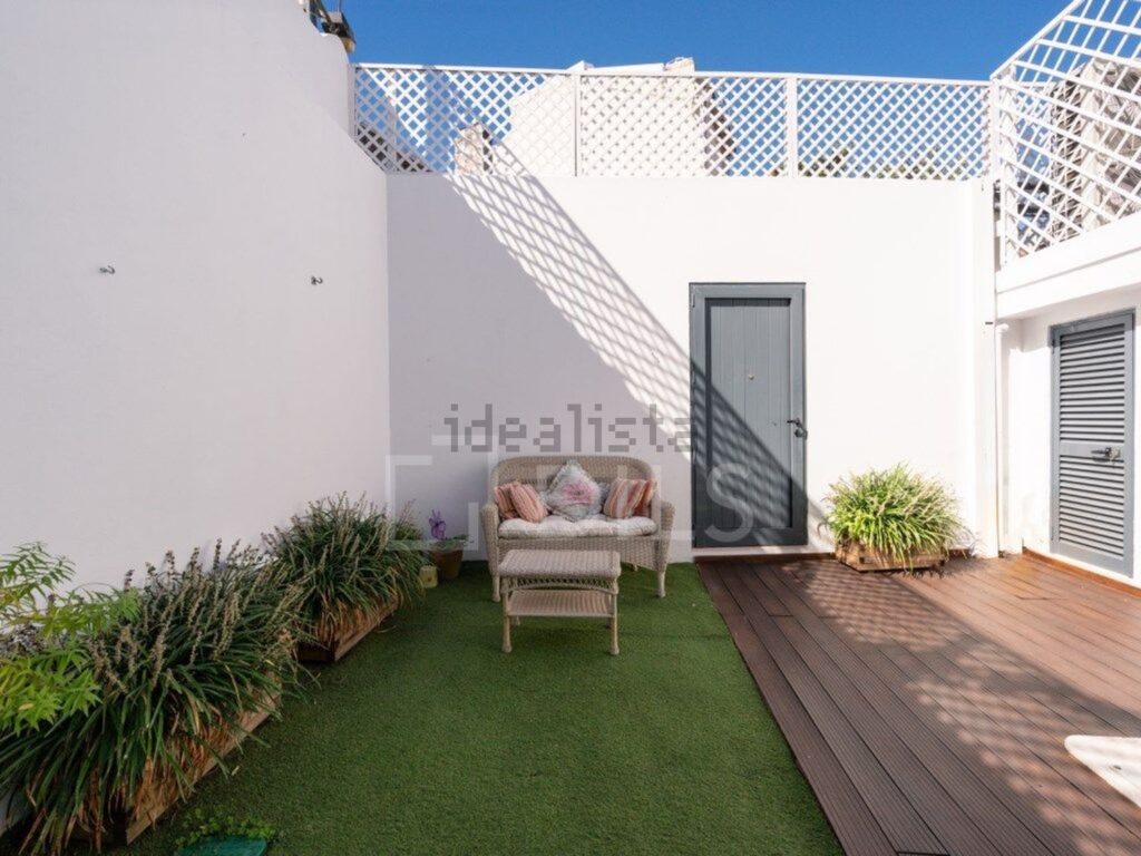 Maison jumelée à vendre – Rua Paz à Ajuda