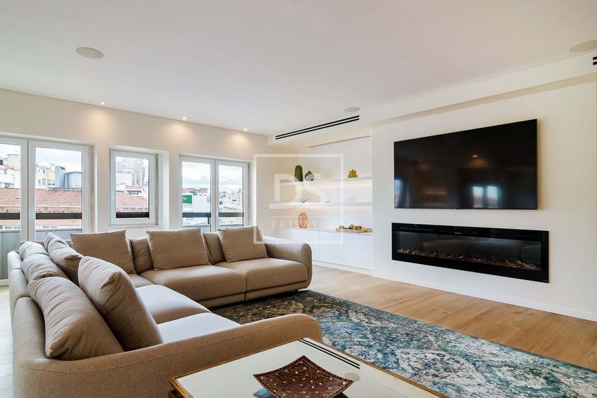 Appartement t4 à vendre – Avenida Duque de Ávila, 72 a