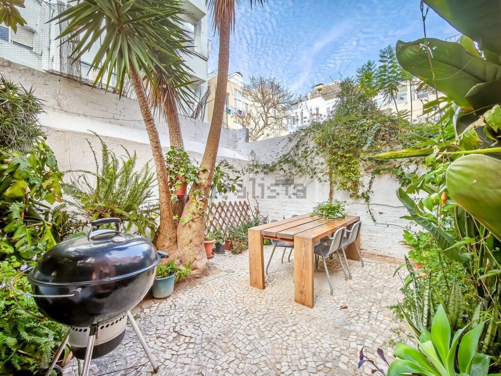 Appartement t2 à vendre – Rua Tenente Ferreira Durão