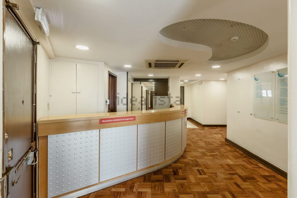 Appartement t7 à vendre – Avenida Fontes Pereira de Melo, 3 b