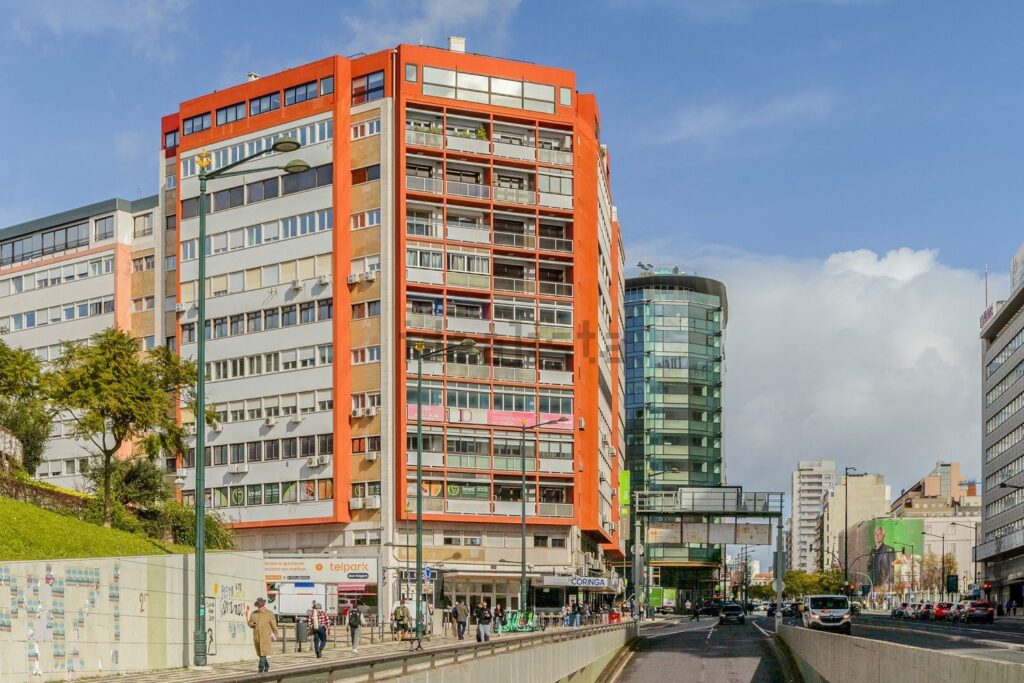 Appartement t7 à vendre – Avenida Fontes Pereira de Melo, 3 b