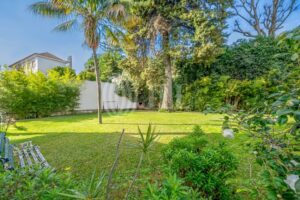 Maison ou villa individuelle à vendre – Avenida Santa Joana Princesa, 4 a