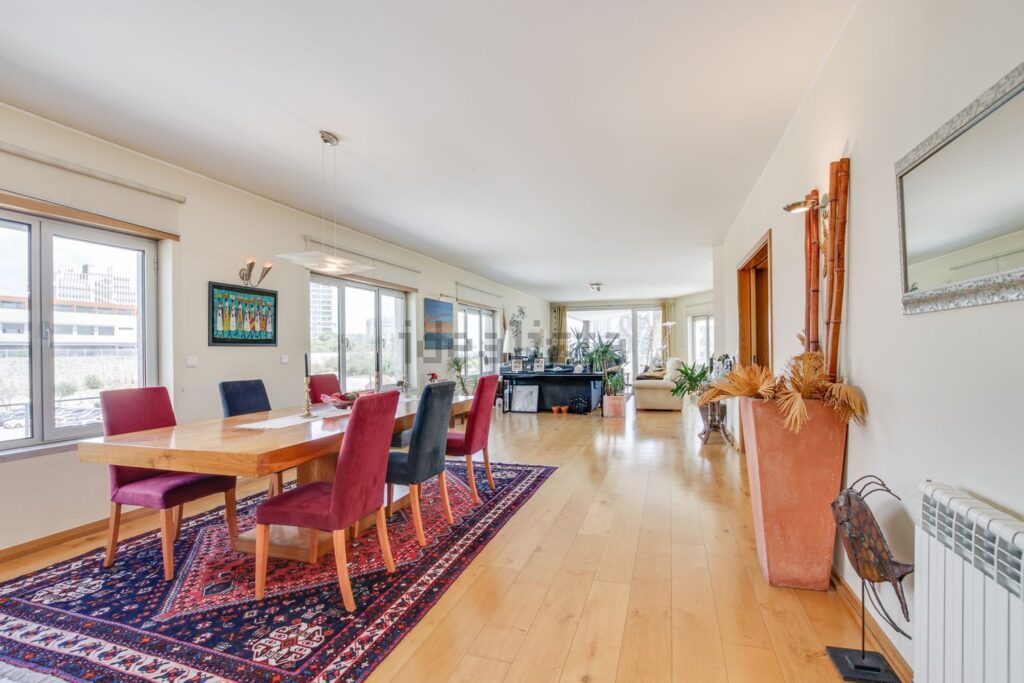 Appartement t5 à vendre – Alameda dos Oceanos