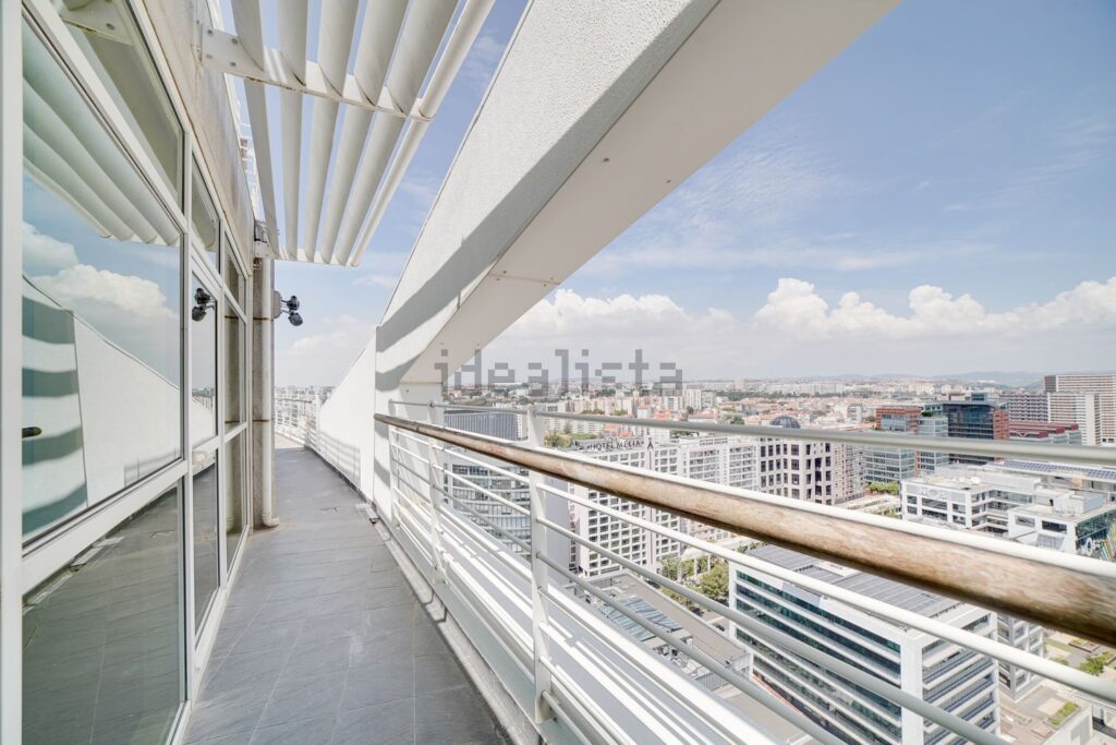 Dernier étage à vendre – Avenida do Índico