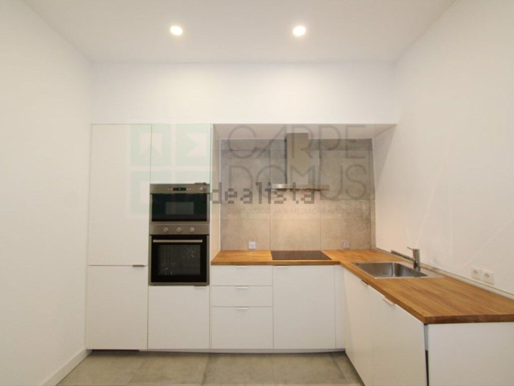 Appartement t2 à vendre – Rua dos Anjos, 34