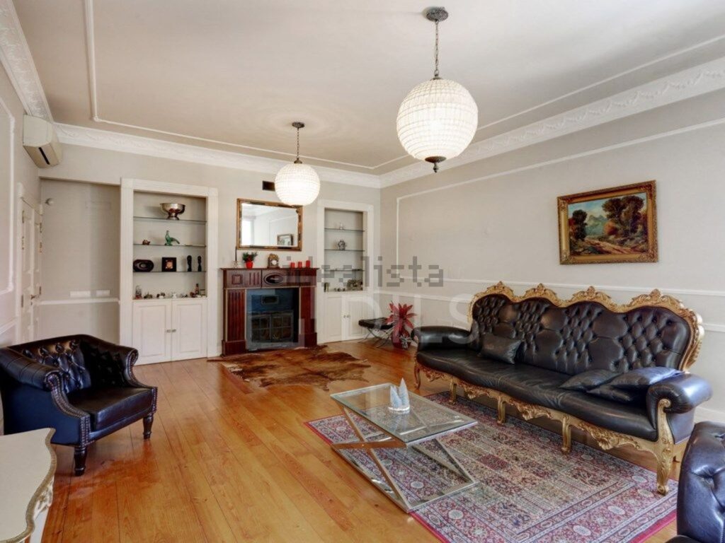 Maison ou villa individuelle à vendre – Rua Rafael de Andrade