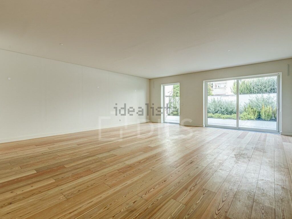 Appartement t3 à vendre – Rua Capitão Leitão, 60 a