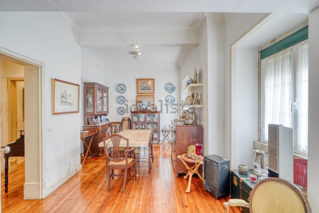 Appartement t3 à vendre – Rua Infantaria 16, 99