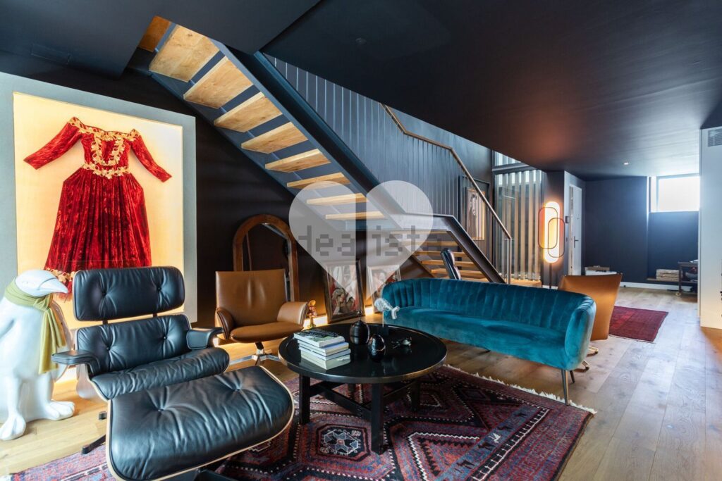 Duplex à vendre – Rua Praia do Bom Sucesso, 9