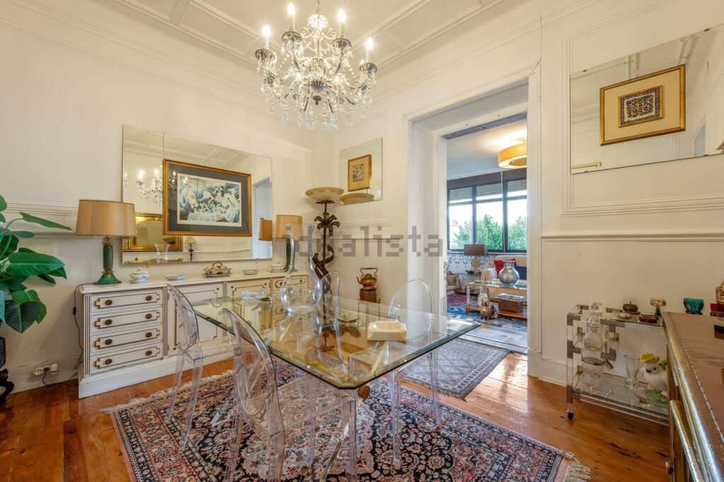 Appartement t3 à vendre – Rua Azedo Gneco, 23