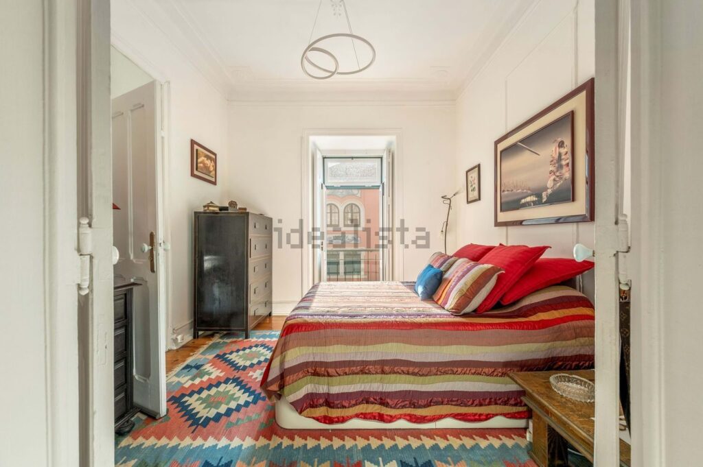 Appartement t3 à vendre – Rua Azedo Gneco, 23