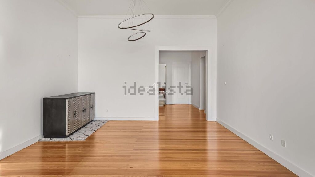 Appartement t3 à vendre – Rua de São João da Praça