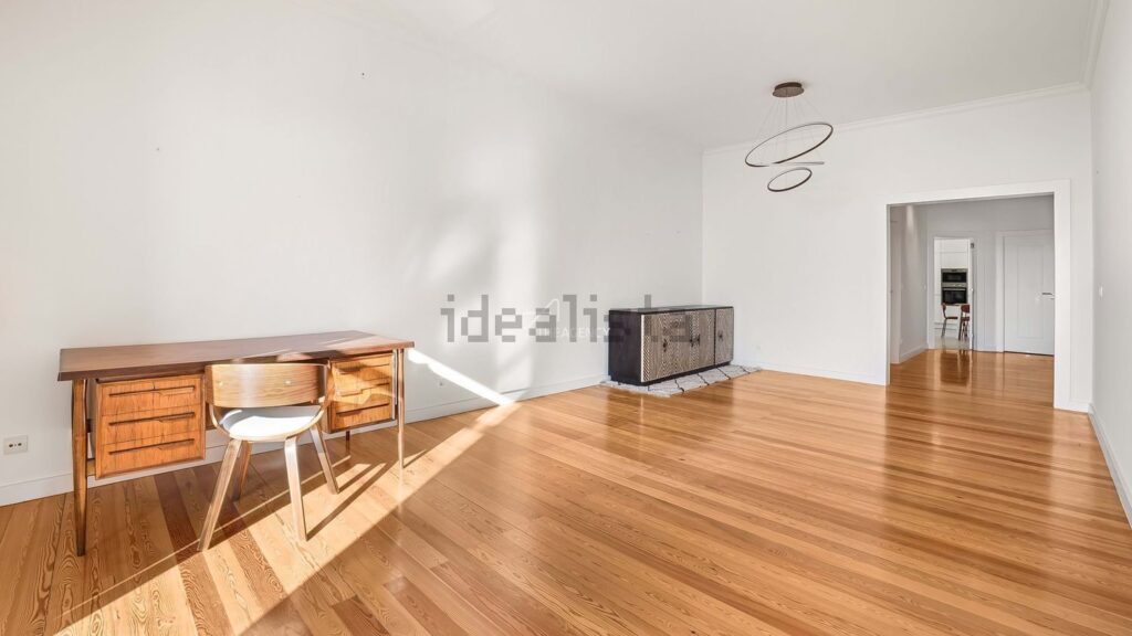 Appartement t3 à vendre – Rua de São João da Praça
