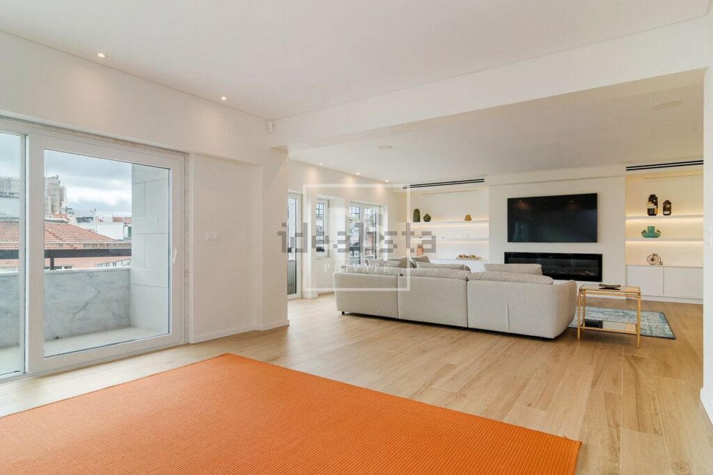 Appartement t4 à vendre – Avenida Duque de Ávila, 72 a