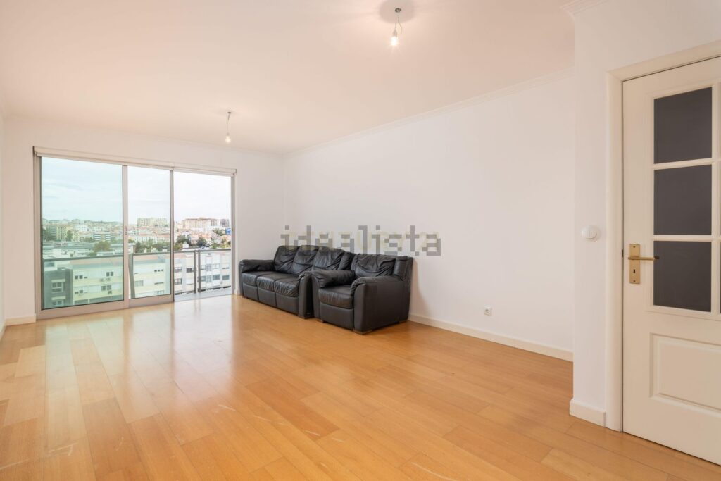 Appartement t2 à vendre – Avenida José Malhoa, 2