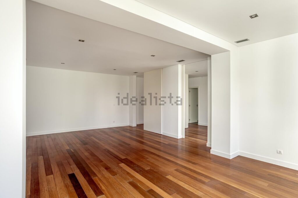 Appartement t4 à vendre – Rua Padre António Vieira, 6