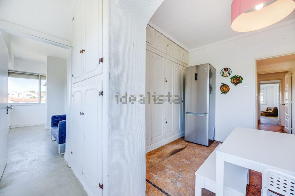 Appartement t4 à vendre – Rua Cidade de Cabinda, 30