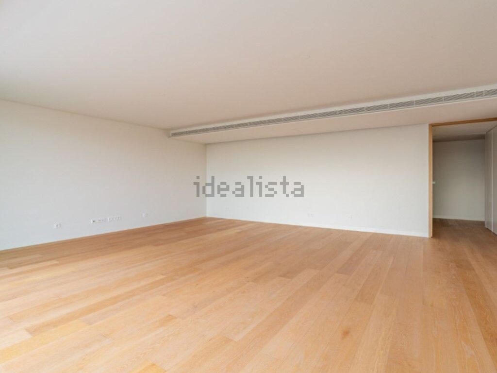 Appartement t3 à vendre – Avenida Santos Dumont