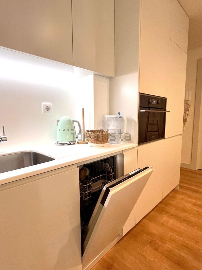 Appartement t1 à vendre , Calçada da Quintinha sans numéro