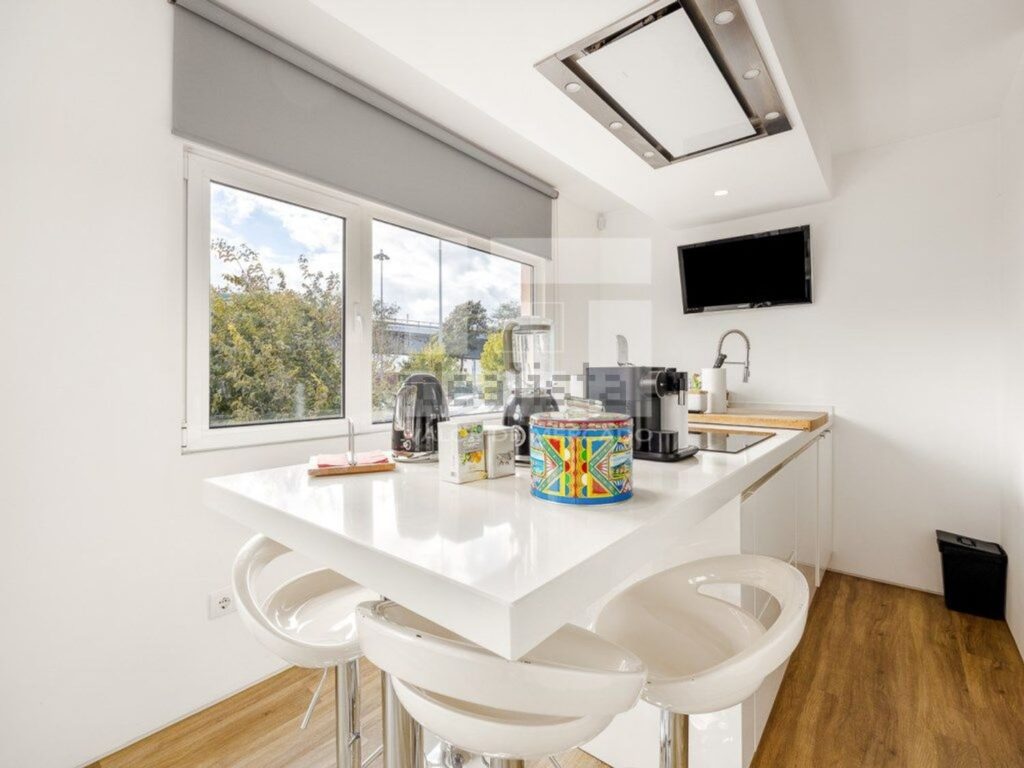 Appartement t4 à vendre – Rua dos Cordoeiros a Pedrouços