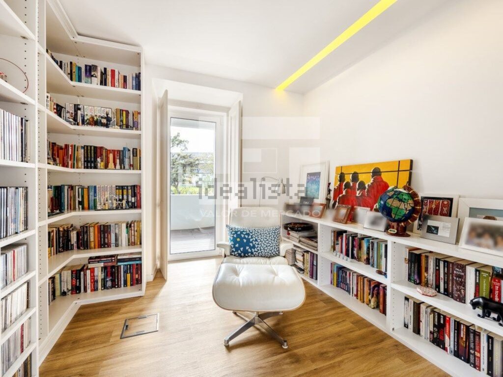 Appartement t4 à vendre – Rua dos Cordoeiros a Pedrouços