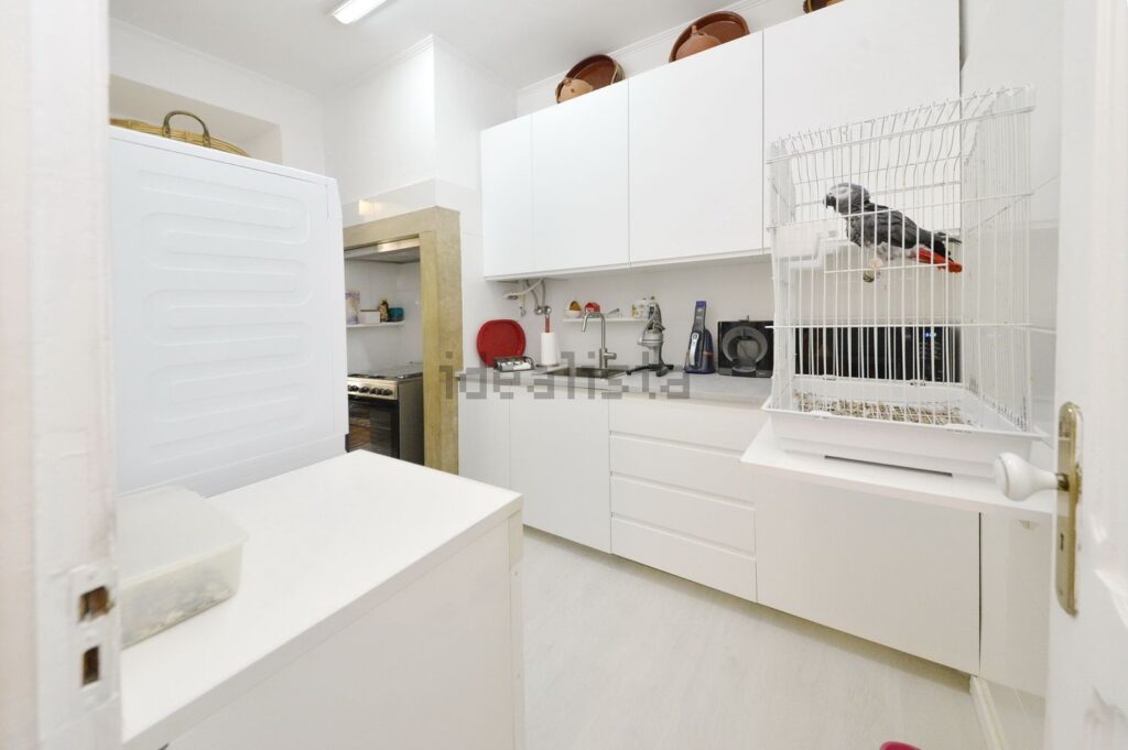 Appartement t4 à vendre , Campo de Ourique, 23