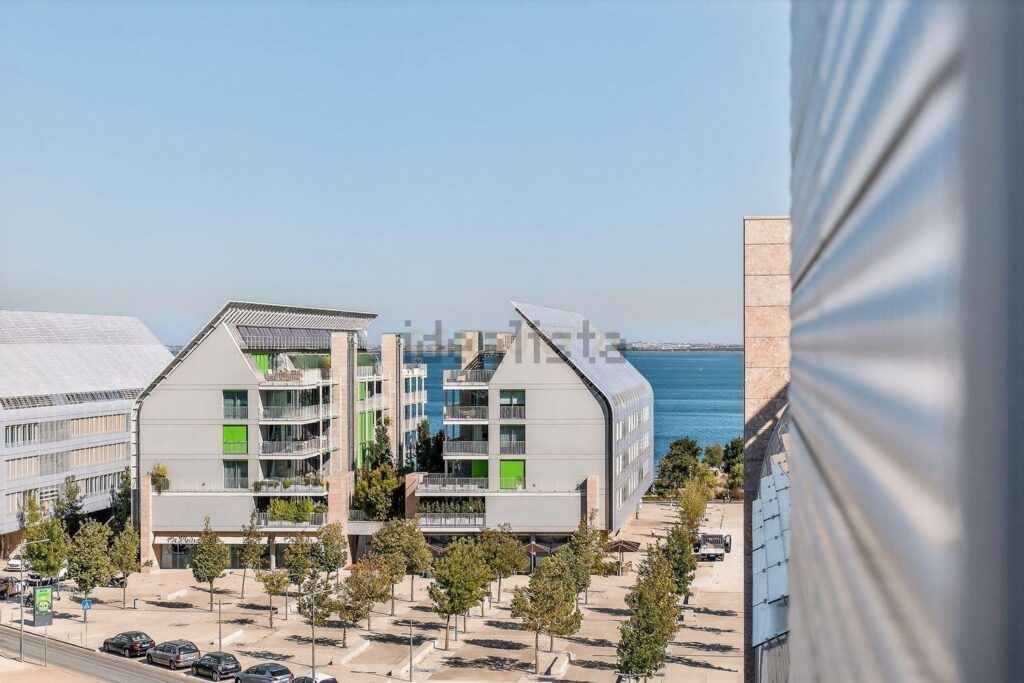 Appartement t1 à vendre – Rua Madalena Iglésias, 2