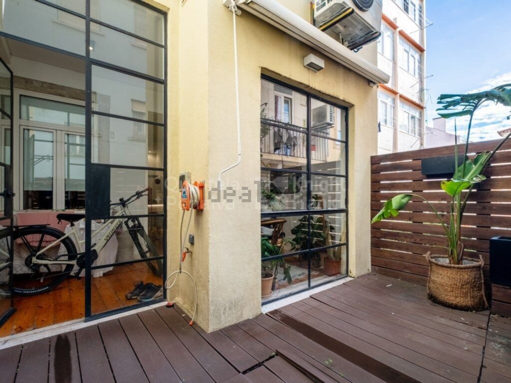 Appartement t2 à vendre – Rua do Meio à Lapa